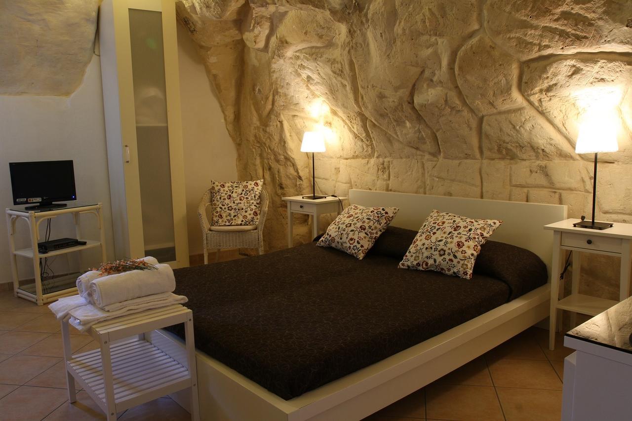 Agora Nei Sassi Villa มาเตรา ภายนอก รูปภาพ